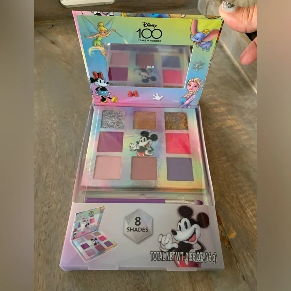 Disney Stitch Shadow Palette With Mirror